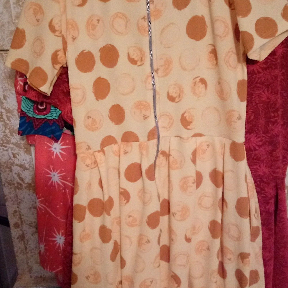 Lularoe AMELIA medium - Picture 3 of 4